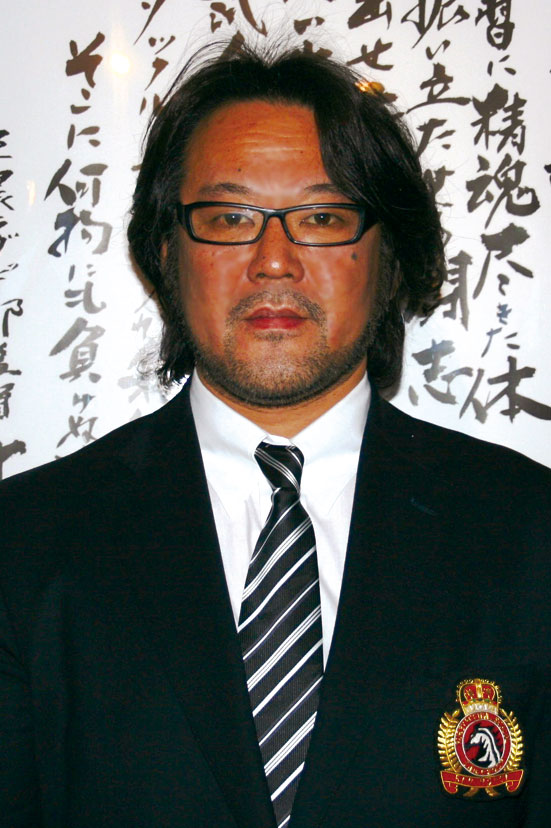 総監督 成田 一郎